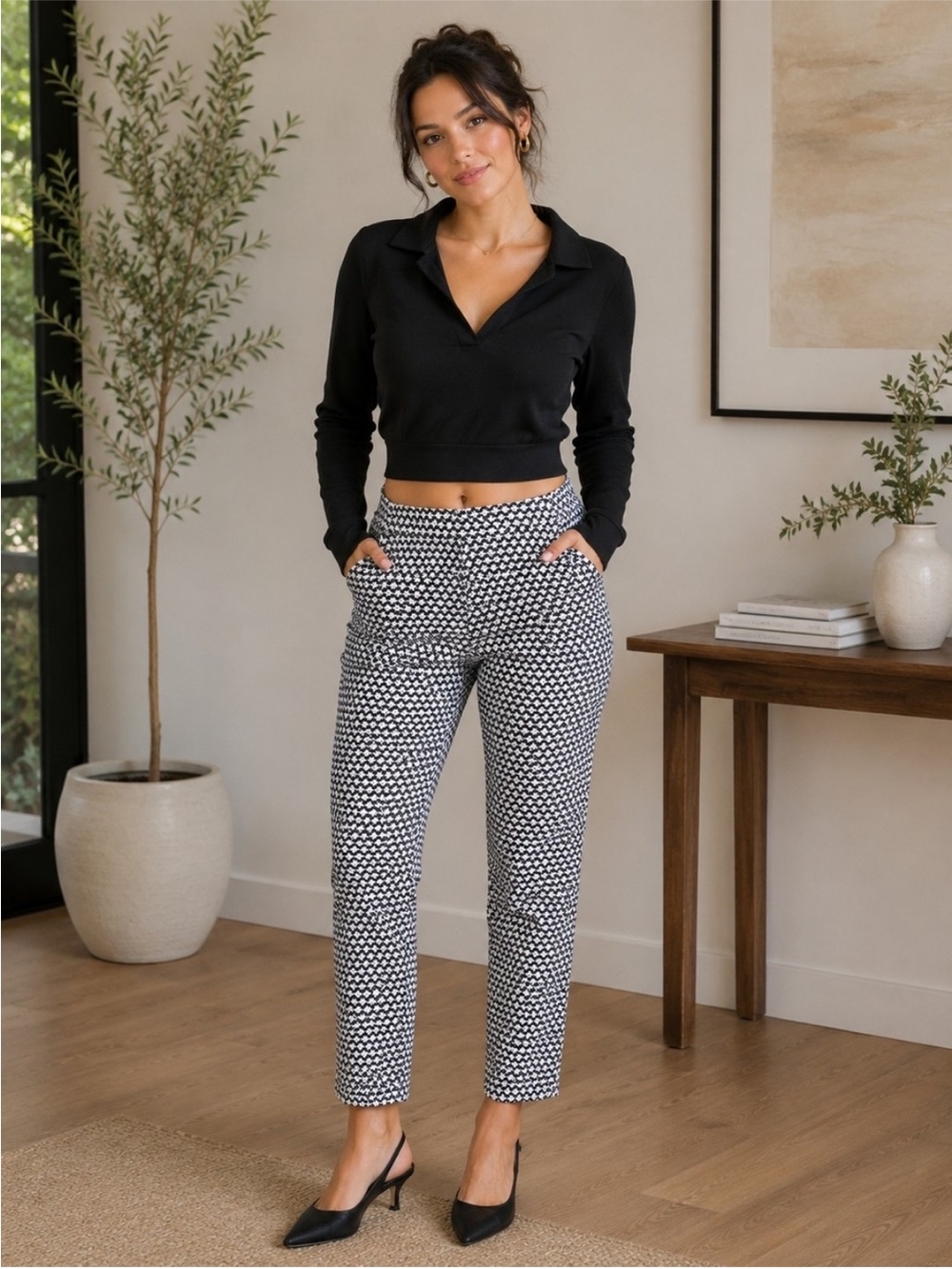 Women's Black and White Chevron Herringbone Marisa Cropped Pant